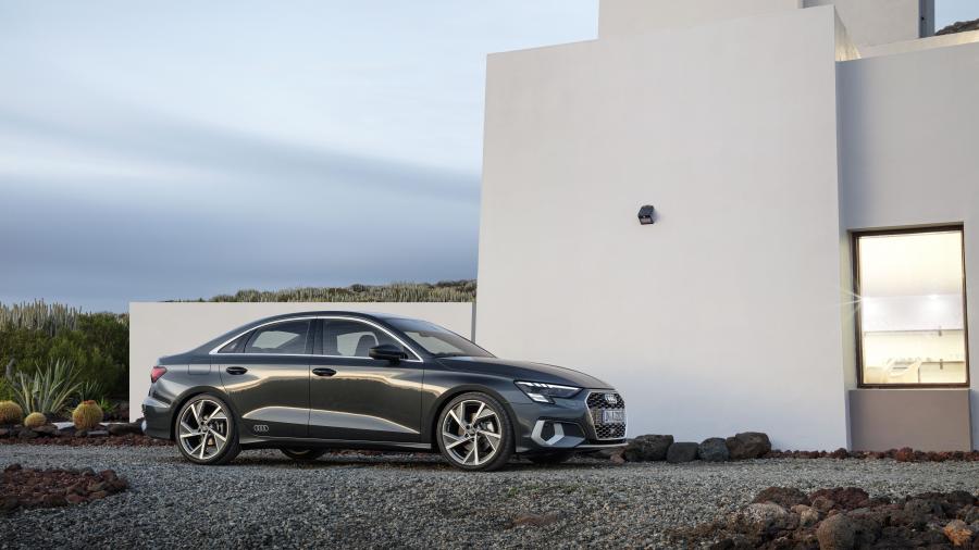  Audi A3 Sedan 35 TFSI 2020 года  (WW) (фото 25 из 50)